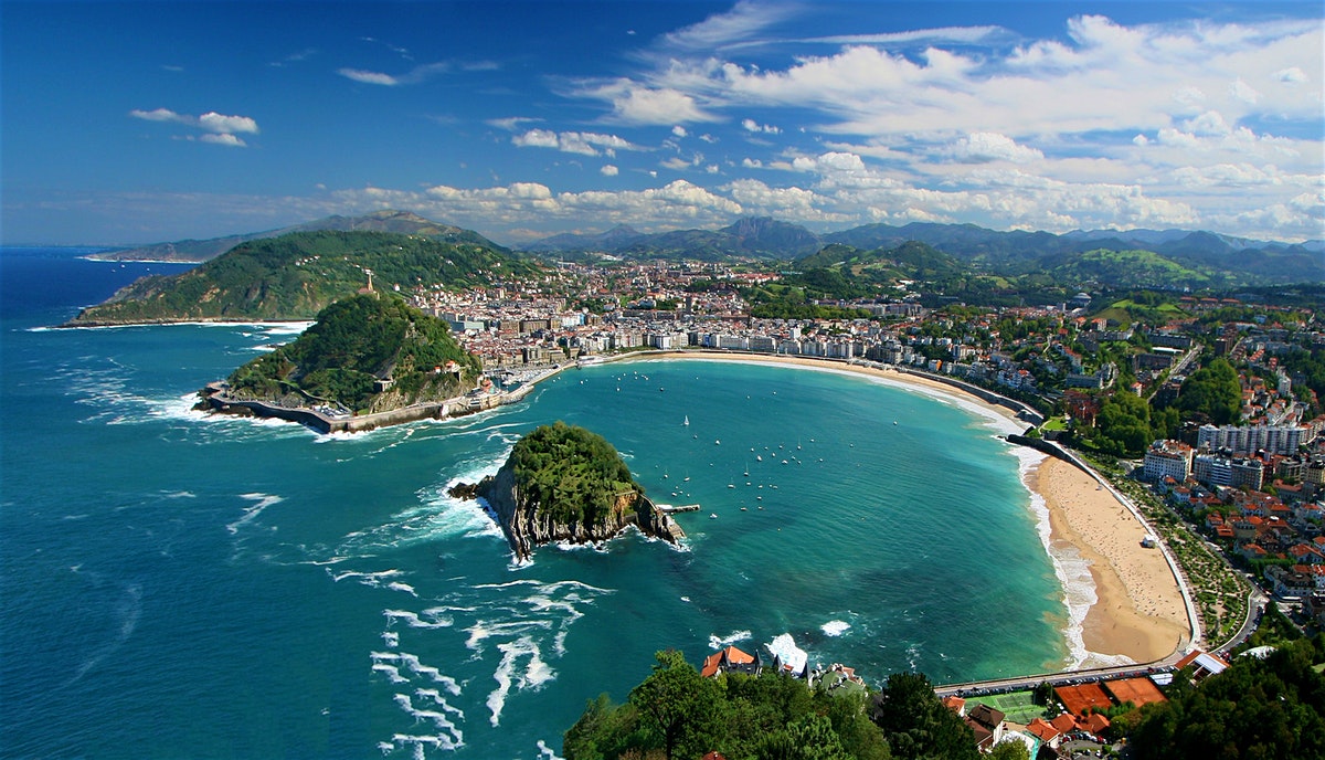 The bay at San Sebastián on the Basque coast
